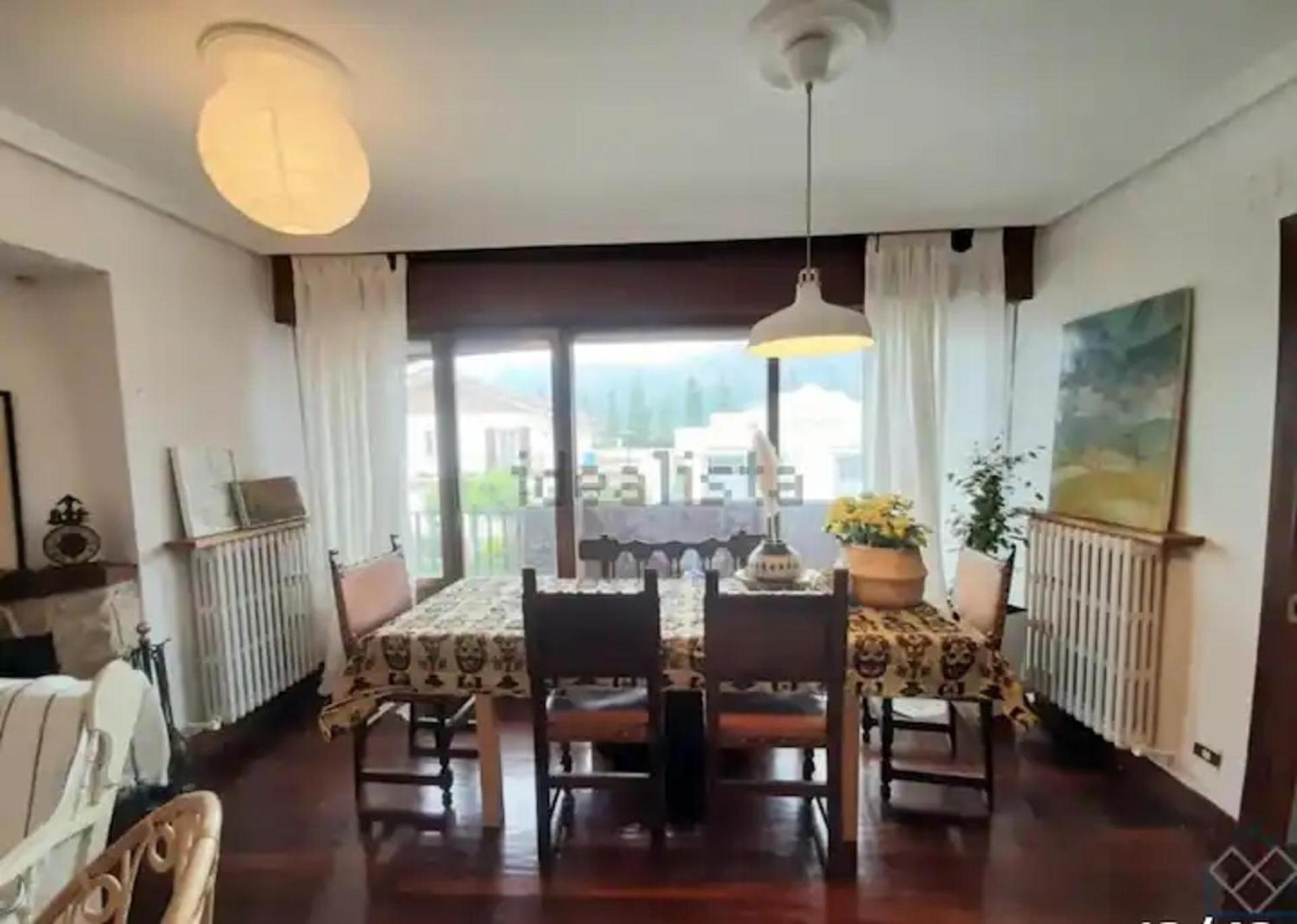 3-Bed Artist Chalet Near San Sebastian Sleeps 6 Arruazu Екстериор снимка