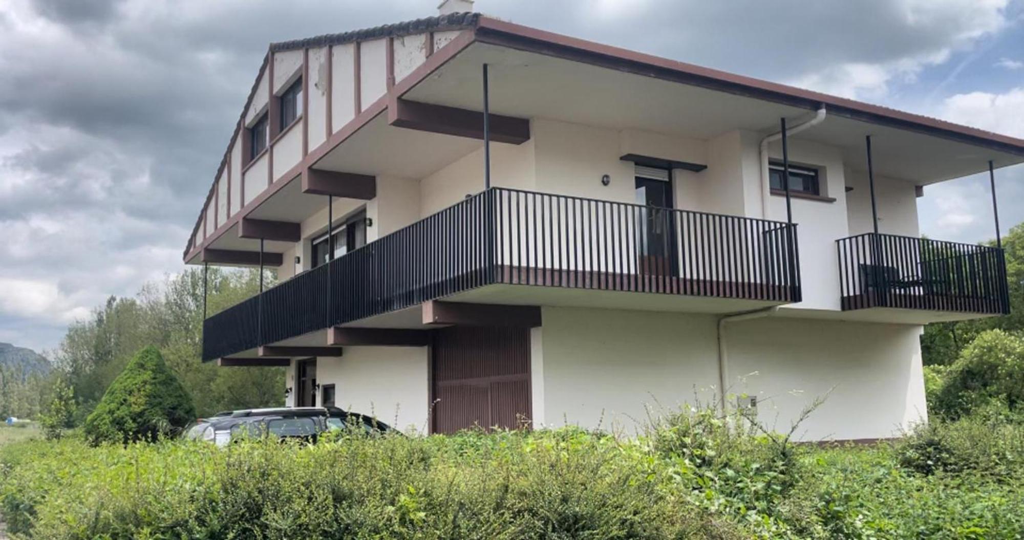 3-Bed Artist Chalet Near San Sebastian Sleeps 6 Arruazu Екстериор снимка